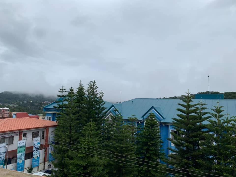 North 27 Hill Transient Rooms Near Microtel Inn And Victory Liner Baguio Baguio City Exterior foto